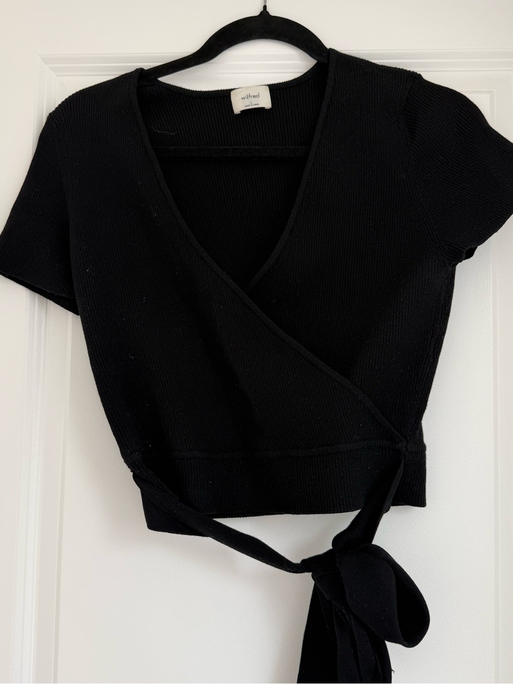 Wilfred Women's Black Wrap Knit Crop Top Size L